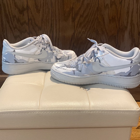 Nike Air Force One “Gray Reflective Camo” - Picture 7 of 7